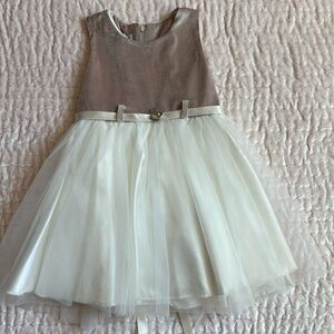 Adorable dress for little girls by CICIKI Kids, size 4Y-104cm.Wearing once,